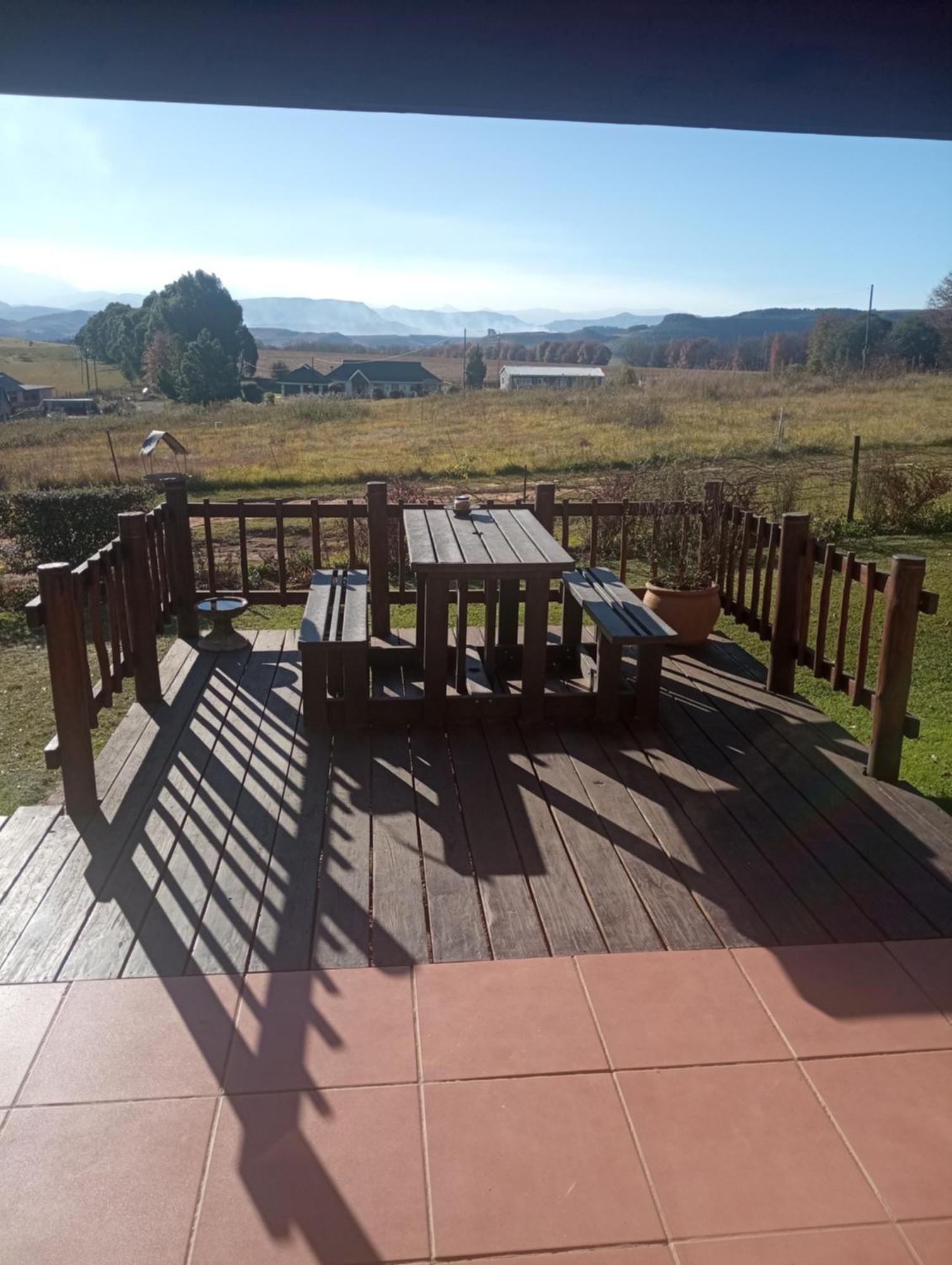 J&B Lodge Underberg Εξωτερικό φωτογραφία